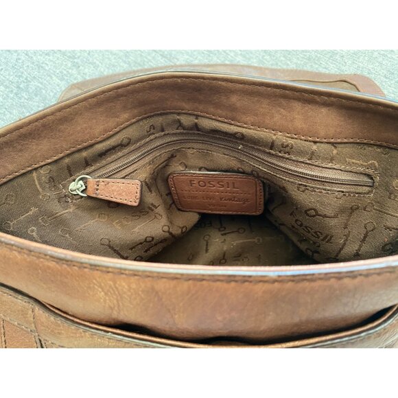 FOSSIL SOFT THICK QUALITY LEATHER MESSENGER CROSSBODY BAG, BROWN BUTTERY - Picture 3 of 7